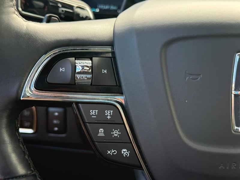 used 2023 Lincoln Navigator car, priced at $69,995