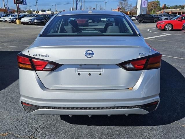 used 2021 Nissan Altima car, priced at $19,224