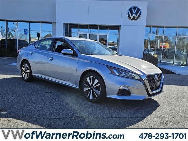 used 2021 Nissan Altima car, priced at $17,384