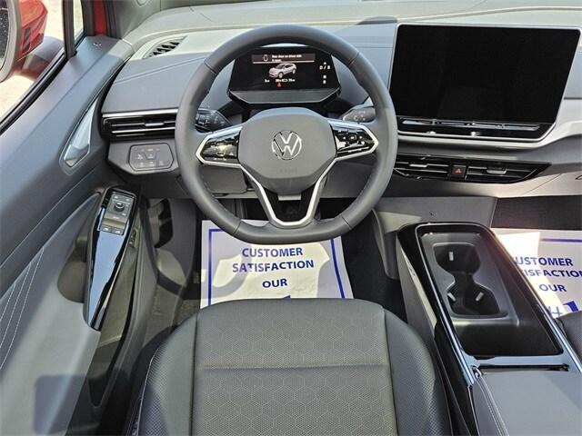 new 2025 Volkswagen ID.4 car, priced at $57,121