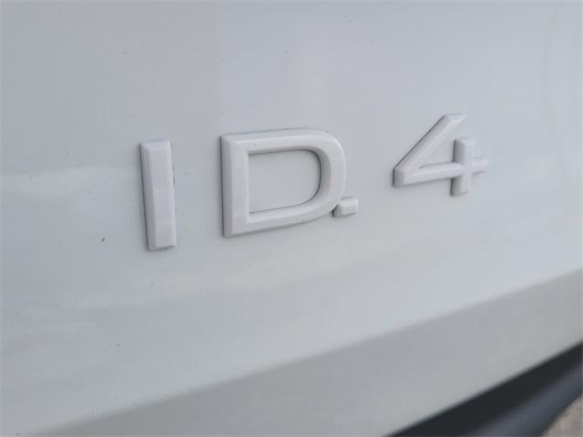 new 2024 Volkswagen ID.4 car, priced at $42,391