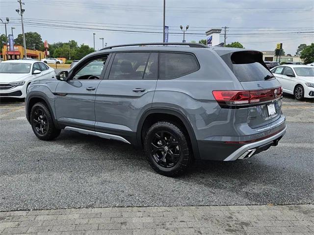 new 2024 Volkswagen Atlas car, priced at $54,751