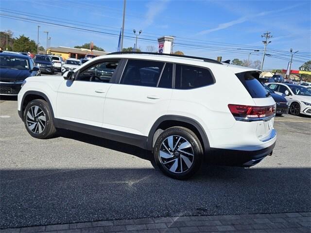 new 2025 Volkswagen Atlas car, priced at $43,421