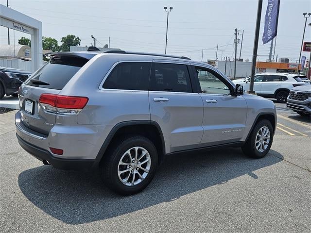 used 2015 Jeep Grand Cherokee car, priced at $13,693