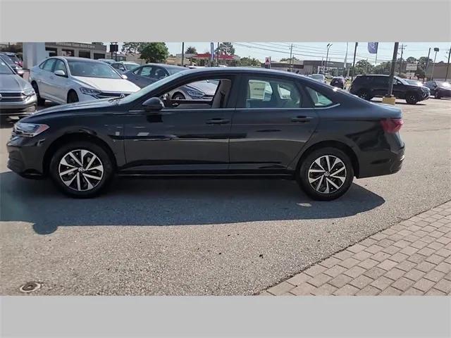 new 2024 Volkswagen Jetta car, priced at $24,356