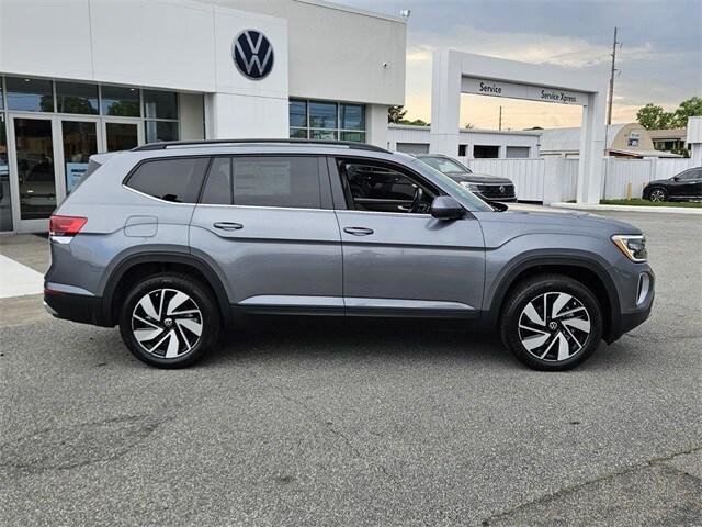 new 2025 Volkswagen Atlas car, priced at $45,081