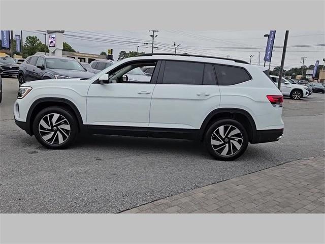 new 2024 Volkswagen Atlas car, priced at $45,091