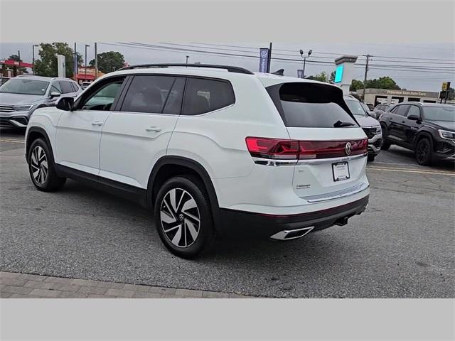 new 2024 Volkswagen Atlas car, priced at $45,091