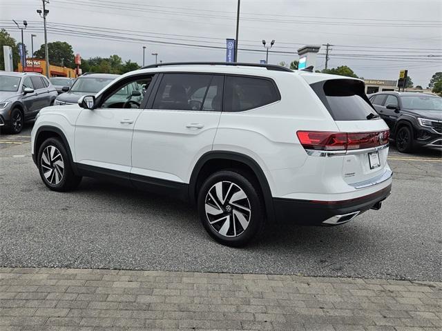 new 2024 Volkswagen Atlas car, priced at $45,091