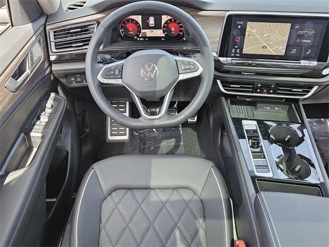 new 2025 Volkswagen Atlas car, priced at $55,162