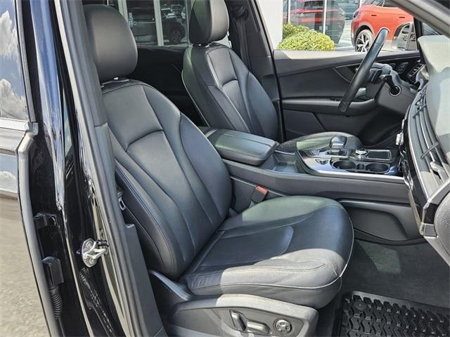 used 2018 Audi Q7 car, priced at $18,998