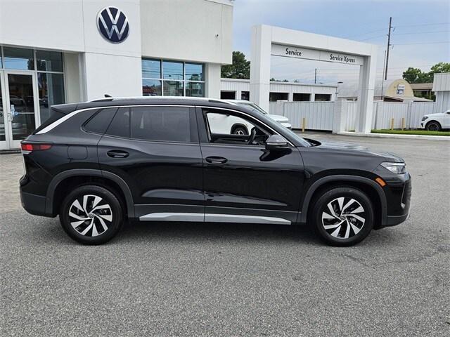 new 2025 Volkswagen Tiguan car, priced at $28,511