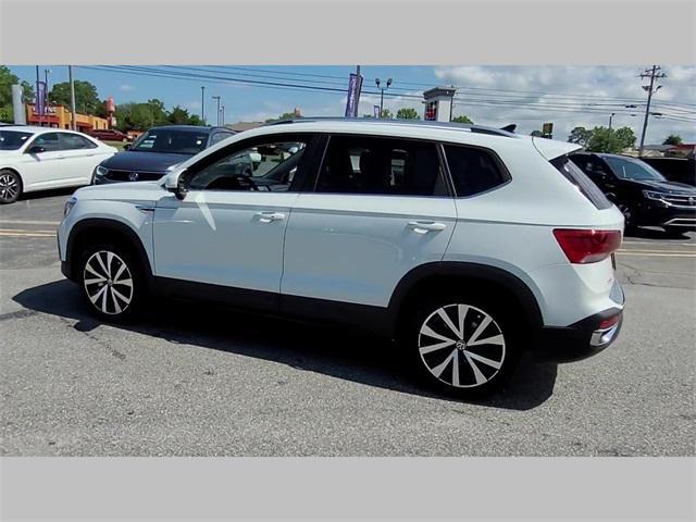 new 2024 Volkswagen Taos car, priced at $28,999