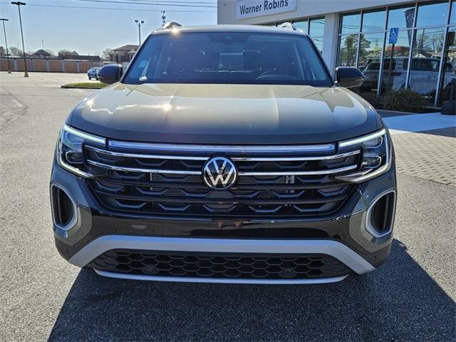 new 2025 Volkswagen Atlas car, priced at $48,001