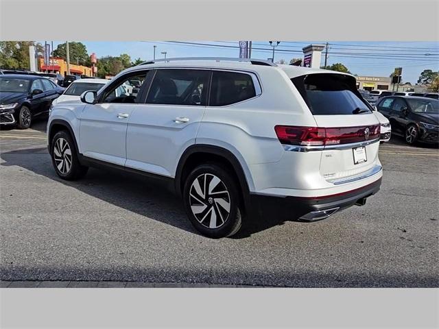 new 2024 Volkswagen Atlas car, priced at $52,179