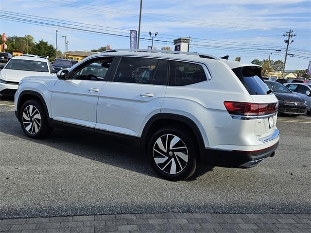 new 2024 Volkswagen Atlas car, priced at $52,179