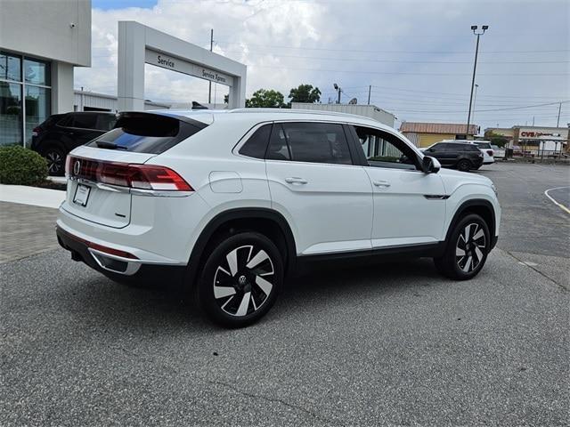 new 2025 Volkswagen Atlas Cross Sport car, priced at $49,111