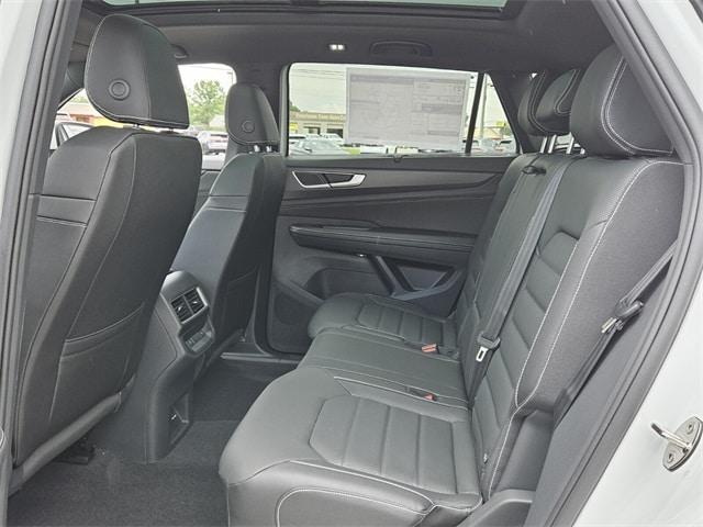 new 2025 Volkswagen Atlas Cross Sport car, priced at $49,111
