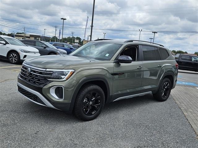 new 2025 Volkswagen Atlas car