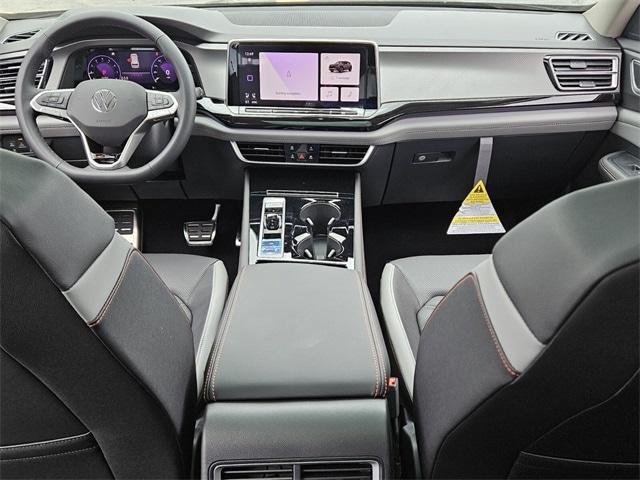 new 2025 Volkswagen Atlas car