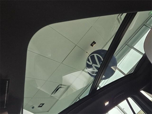 new 2025 Volkswagen Tiguan car, priced at $40,691