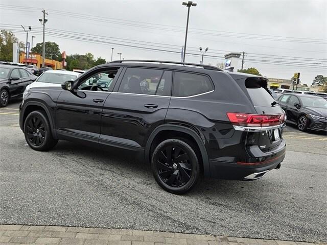 new 2025 Volkswagen Atlas car, priced at $45,446