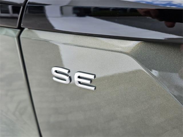 new 2025 Volkswagen Atlas car, priced at $42,536