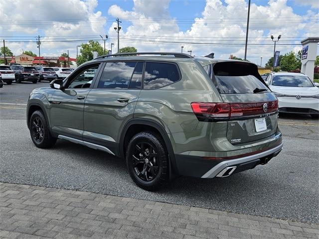 new 2025 Volkswagen Atlas car, priced at $42,536