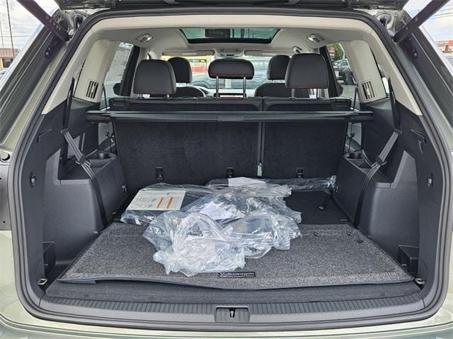 new 2025 Volkswagen Atlas car, priced at $42,536