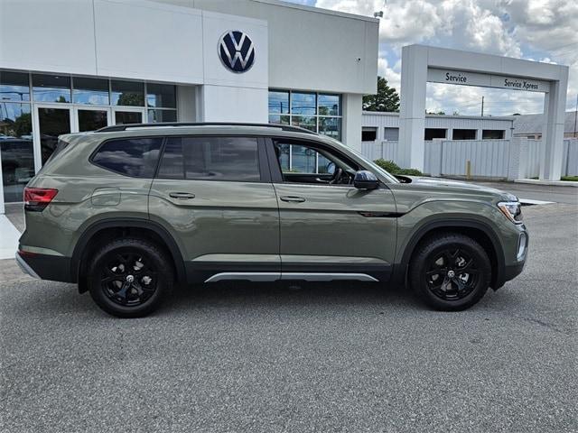 new 2025 Volkswagen Atlas car, priced at $42,536