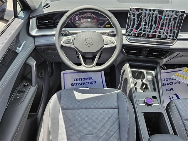 new 2025 Volkswagen Tiguan car, priced at $33,326