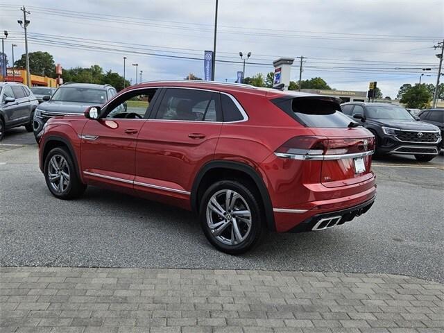 new 2024 Volkswagen Atlas Cross Sport car, priced at $49,136