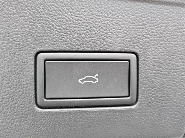 new 2025 Volkswagen Atlas Cross Sport car, priced at $50,186