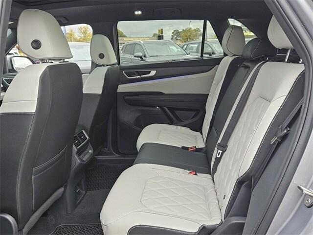 new 2025 Volkswagen Atlas Cross Sport car, priced at $50,186