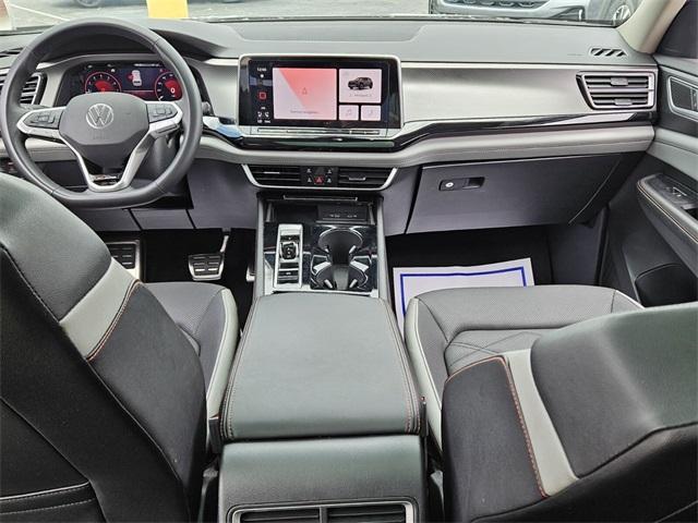 used 2024 Volkswagen Atlas car, priced at $38,997