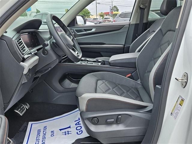 used 2024 Volkswagen Atlas car, priced at $38,997