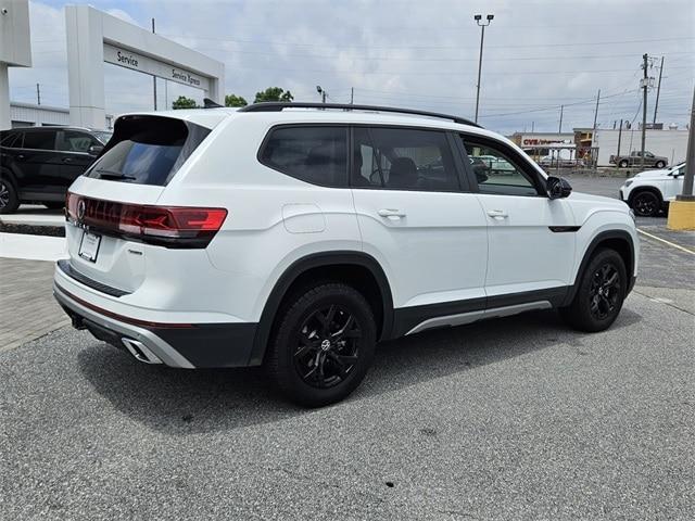 used 2024 Volkswagen Atlas car, priced at $38,997