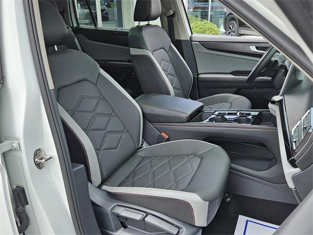 used 2024 Volkswagen Atlas car, priced at $38,997