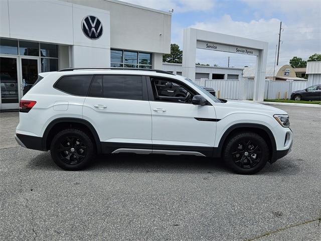 used 2024 Volkswagen Atlas car, priced at $38,997