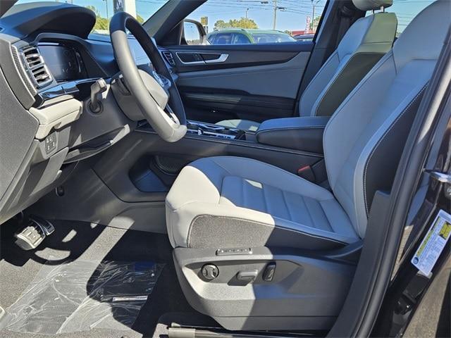 new 2026 Volkswagen Atlas Cross Sport car, priced at $50,629