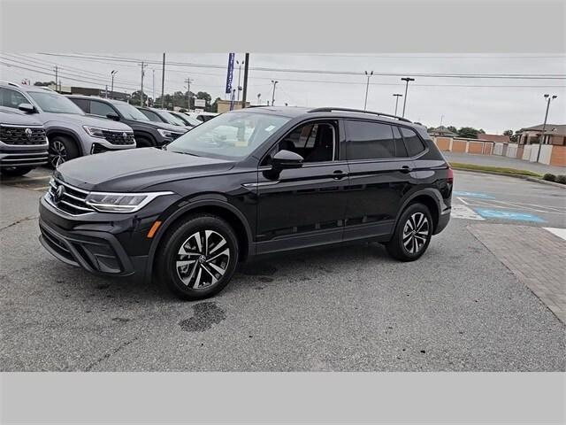 new 2024 Volkswagen Tiguan car, priced at $28,811