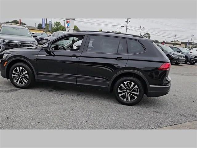 new 2024 Volkswagen Tiguan car, priced at $28,811