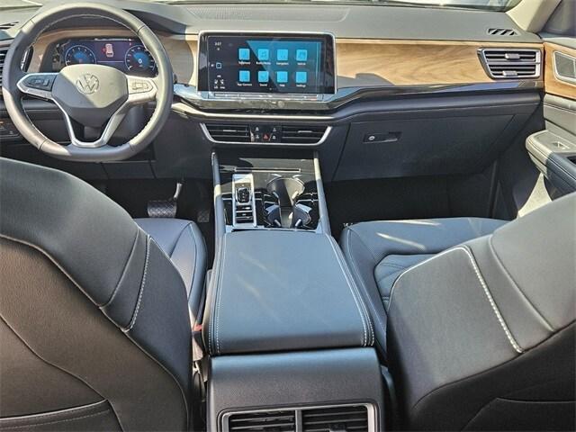 new 2026 Volkswagen Atlas car, priced at $44,803