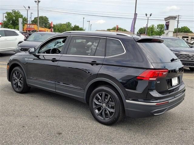 new 2024 Volkswagen Tiguan car, priced at $32,500