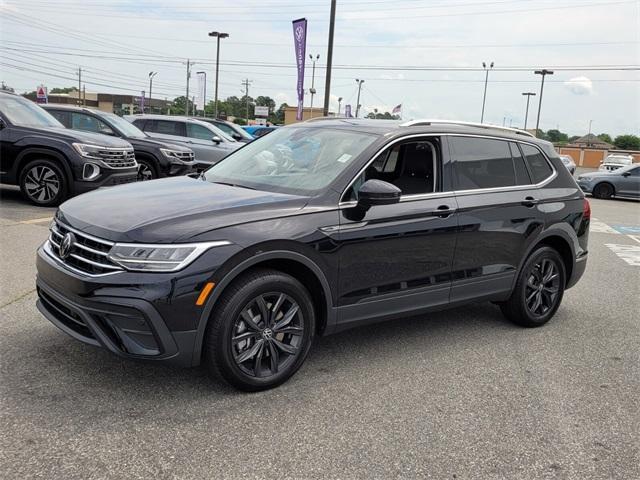 new 2024 Volkswagen Tiguan car, priced at $36,681