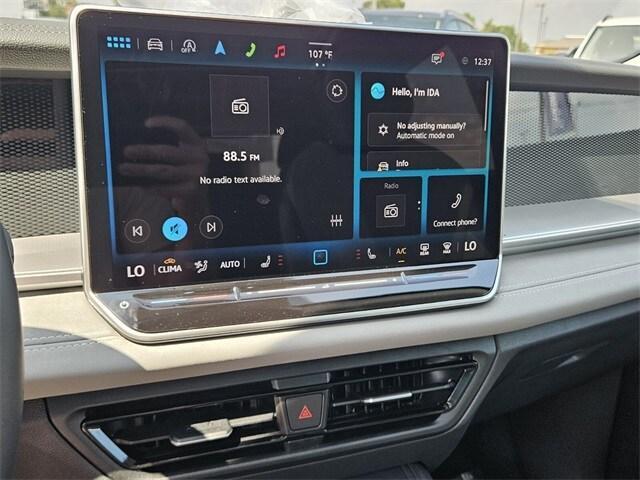 new 2025 Volkswagen Tiguan car