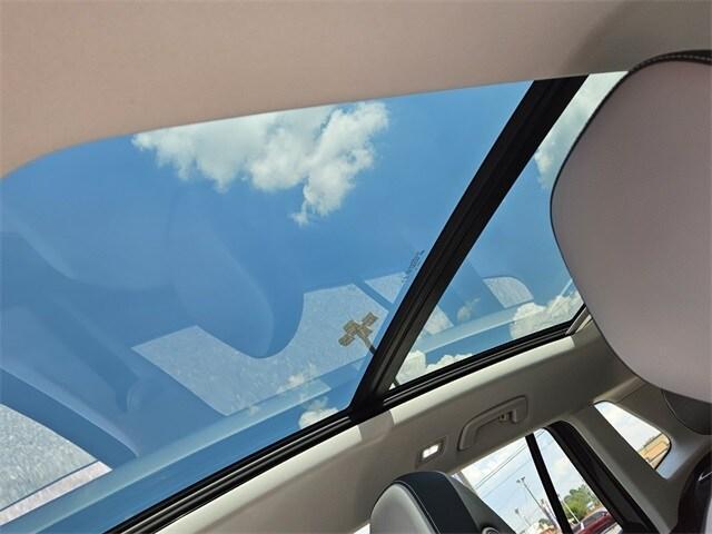 new 2025 Volkswagen Tiguan car