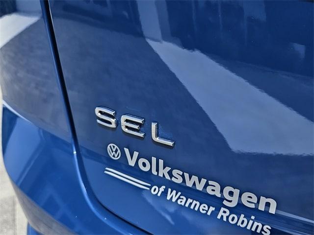 new 2025 Volkswagen Atlas Cross Sport car, priced at $51,911