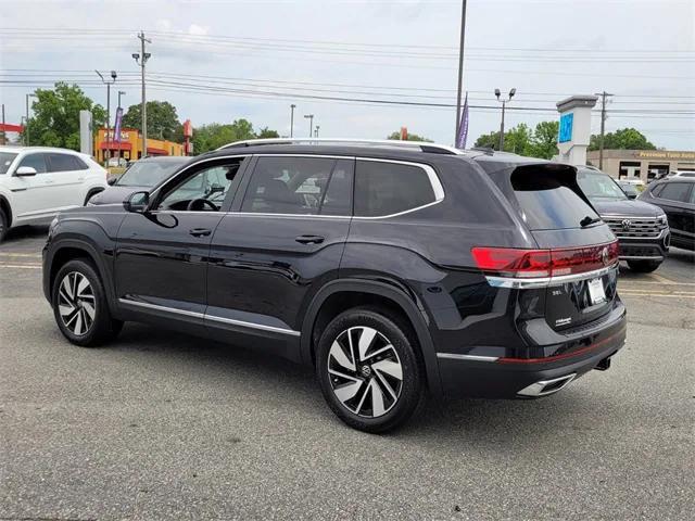 new 2024 Volkswagen Atlas car, priced at $51,671