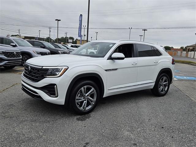 new 2024 Volkswagen Atlas Cross Sport car, priced at $52,246